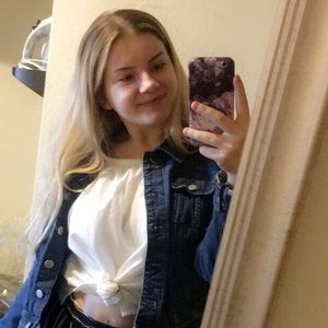 Meet your Posher, Ivory